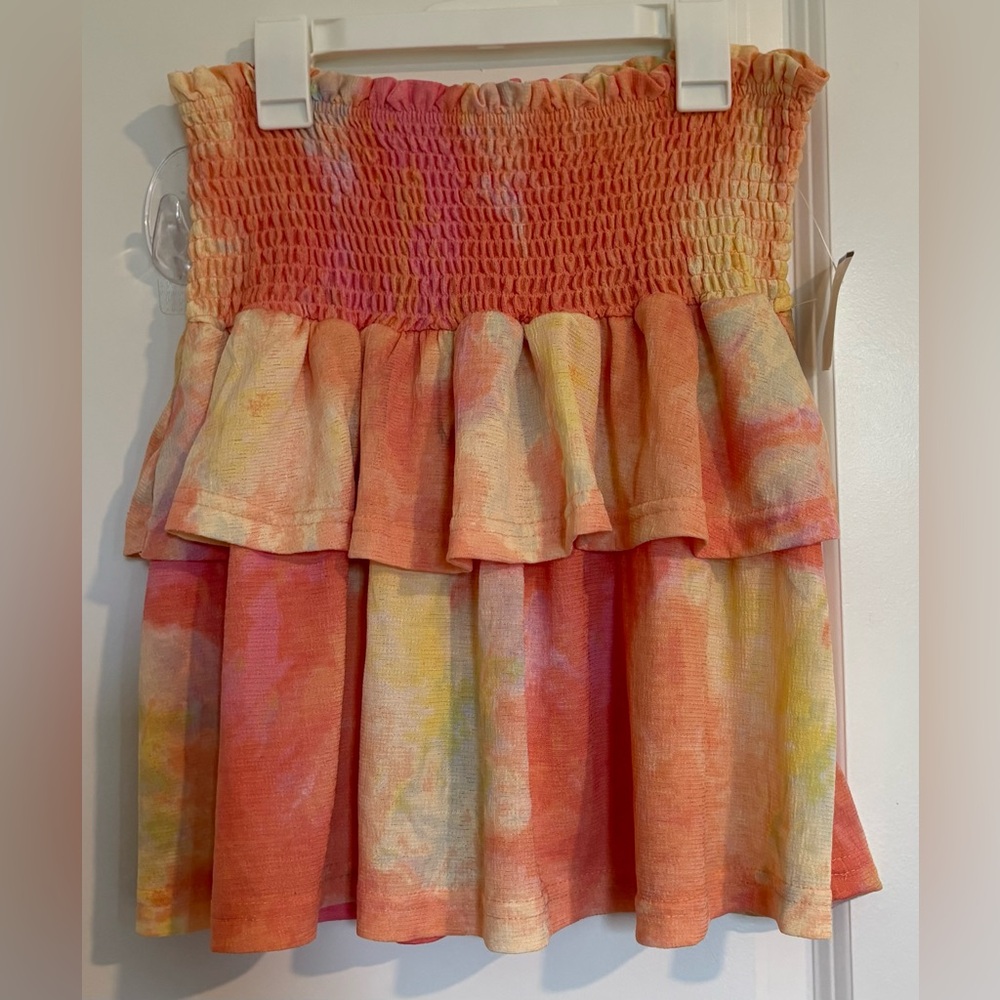 Jolly & Joy Smocked Ruffle Tank Top - Multi-Color. Girls 14/16 Size XL